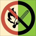 ФЭС-P02. Запрещается пользоваться открытым огнем и курить